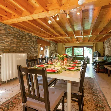 Spacious Holiday Home In Vielsalm With Garden Vielsalm